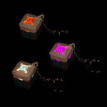 Load image into Gallery viewer, Llavero Overwatch - Caja de botín (con encendido)
